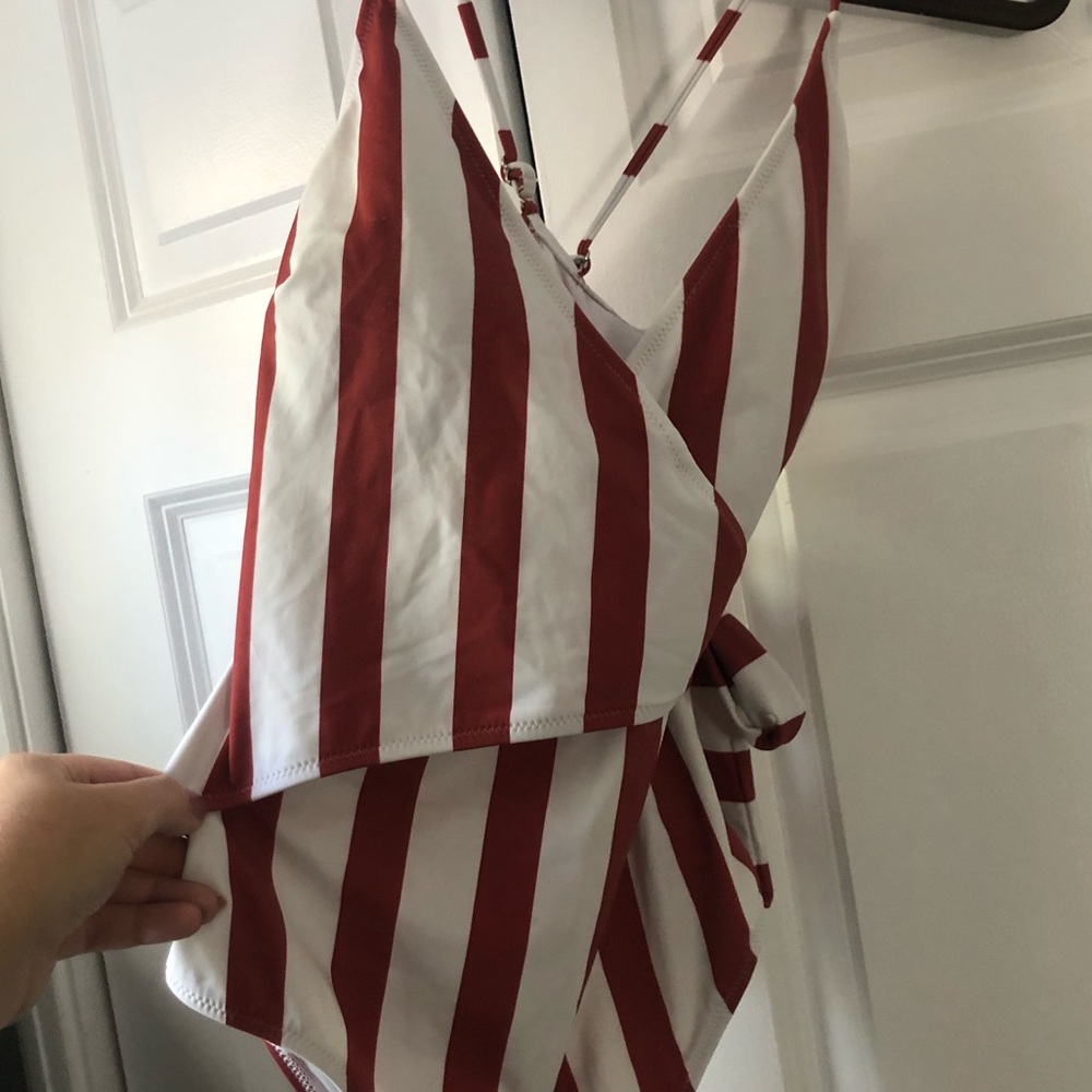 Cupshe striped one piece